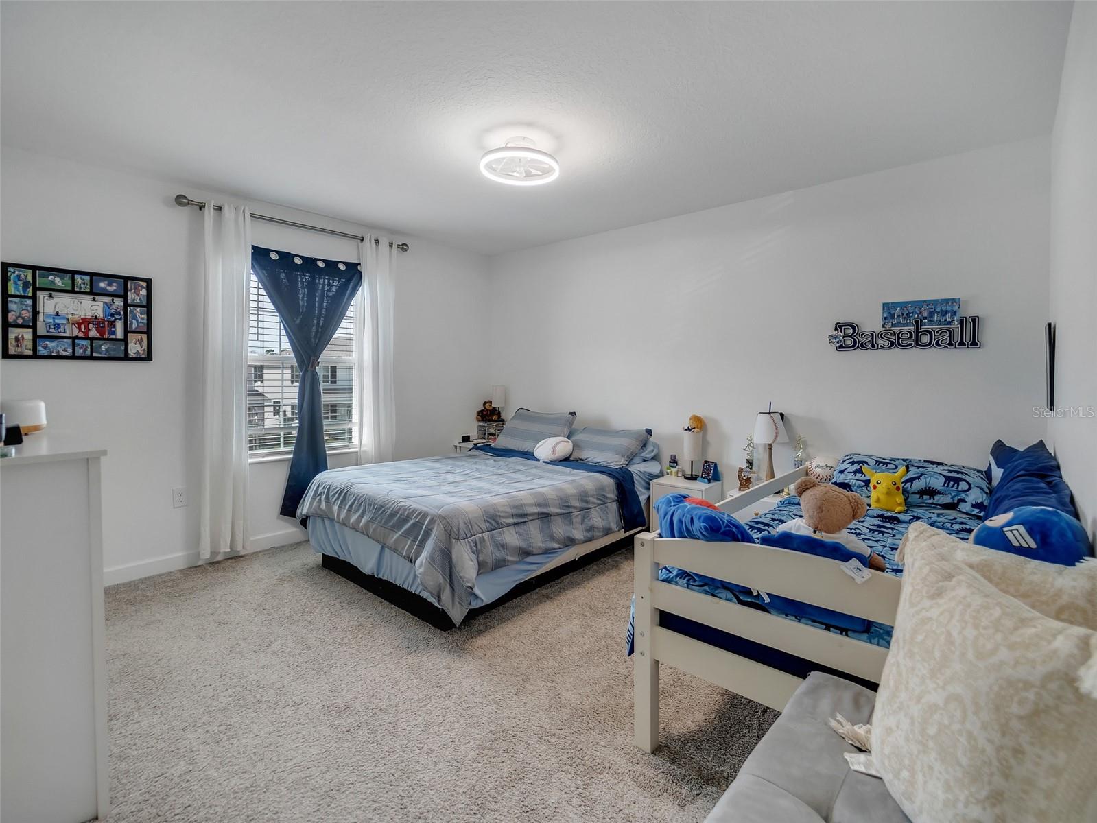 Image 13 of 39 For 11961 Boldface Drive