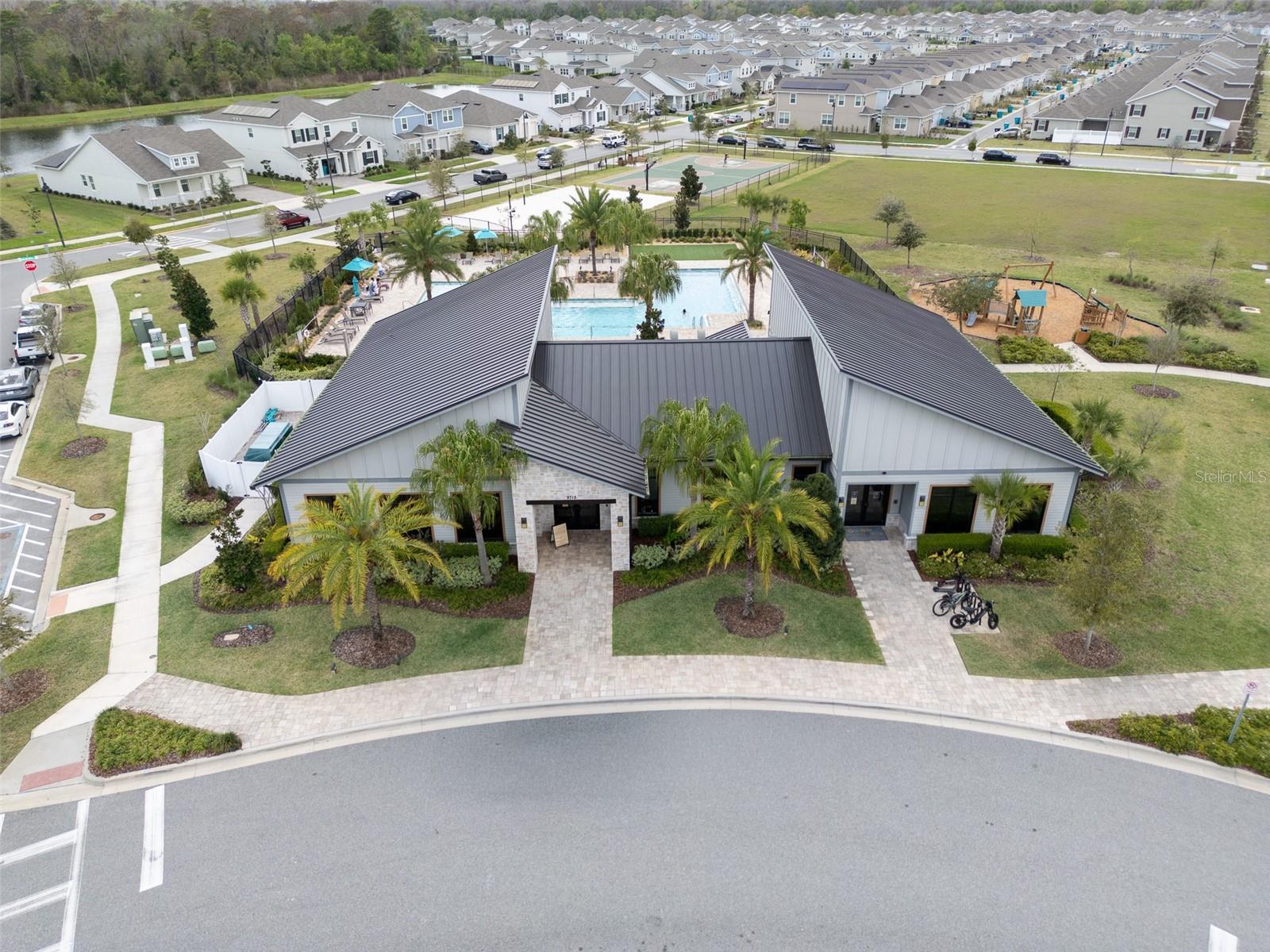 Image 36 of 39 For 11961 Boldface Drive