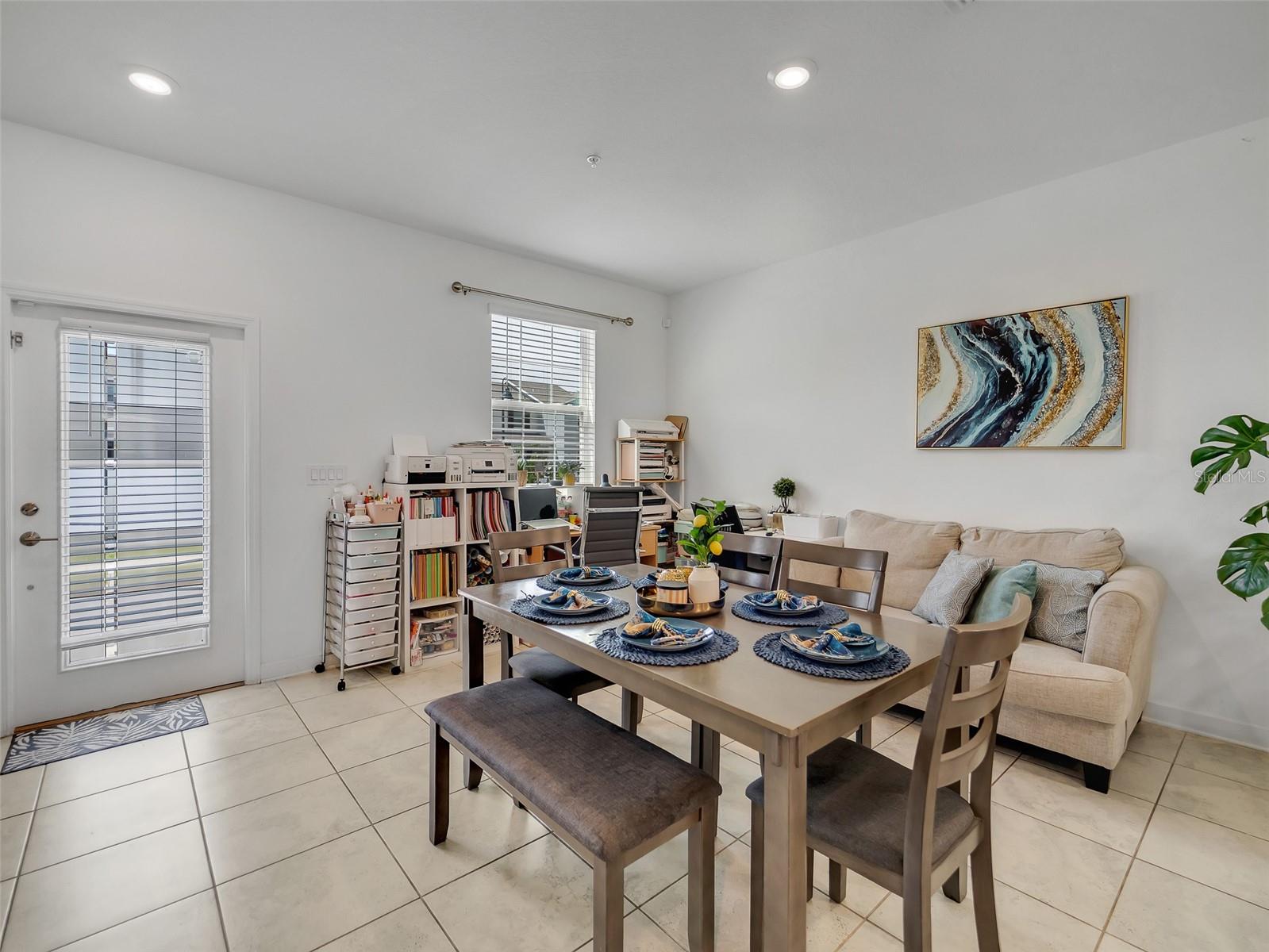 Image 6 of 39 For 11961 Boldface Drive