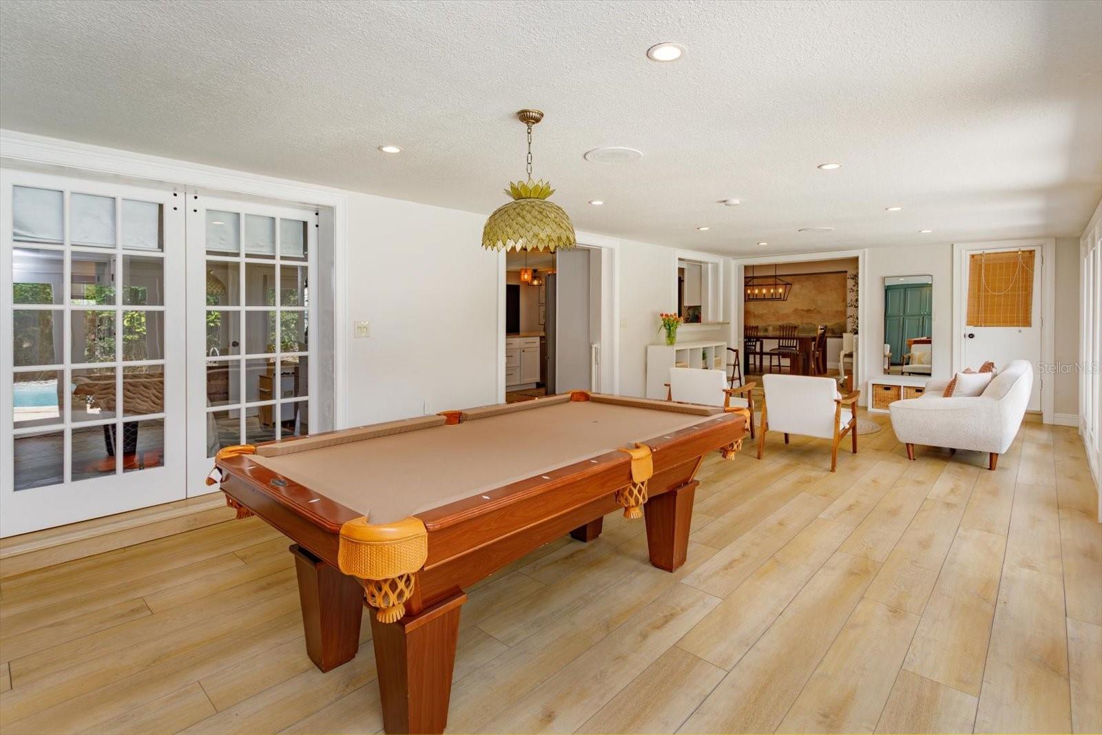 Image 17 of 55 For 2681 Fitzhugh Road