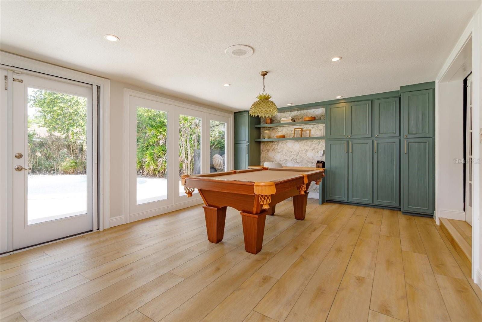 Image 18 of 55 For 2681 Fitzhugh Road