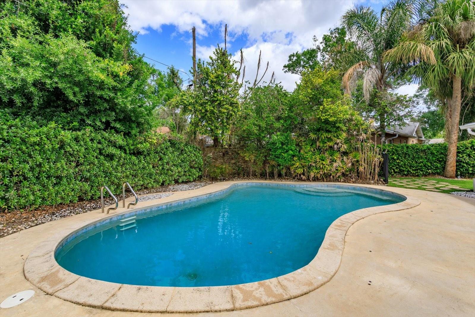 Image 34 of 55 For 2681 Fitzhugh Road