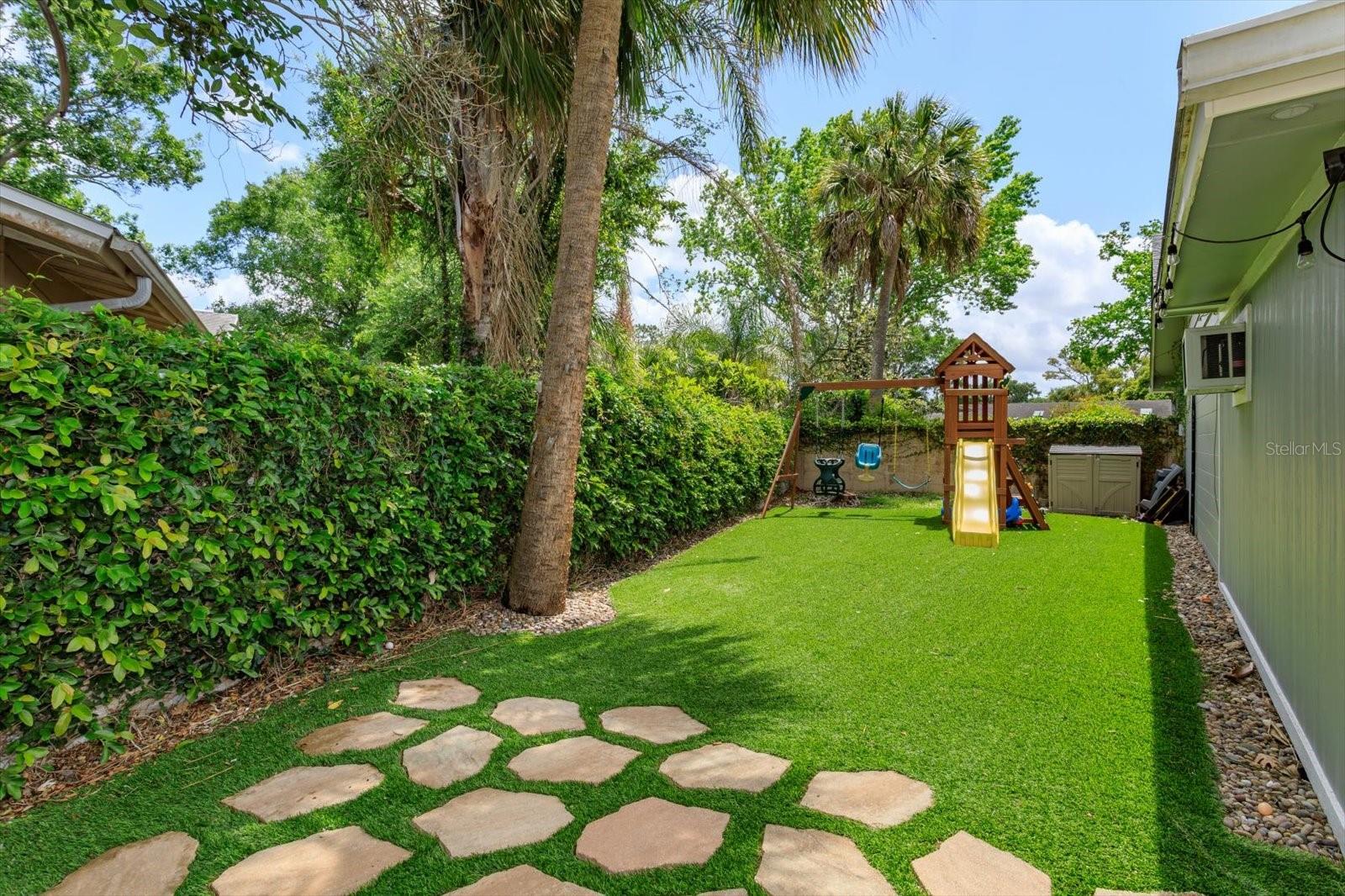 Image 35 of 55 For 2681 Fitzhugh Road