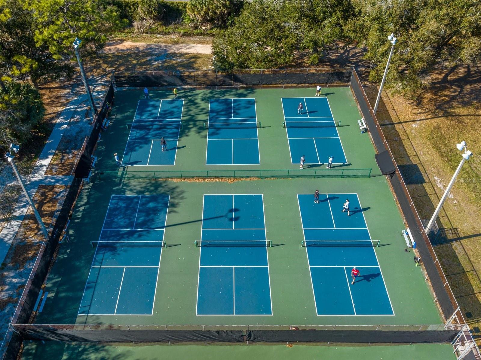 Image 53 of 55 For 2681 Fitzhugh Road