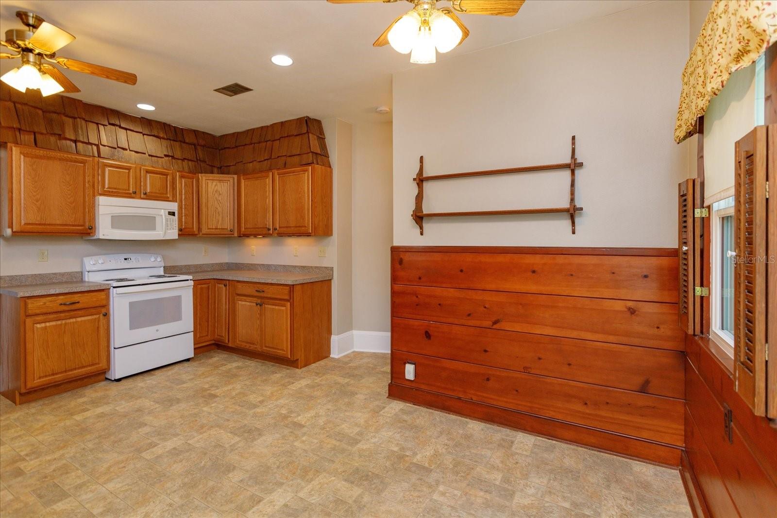 Image 15 of 25 For 310 Concord Drive