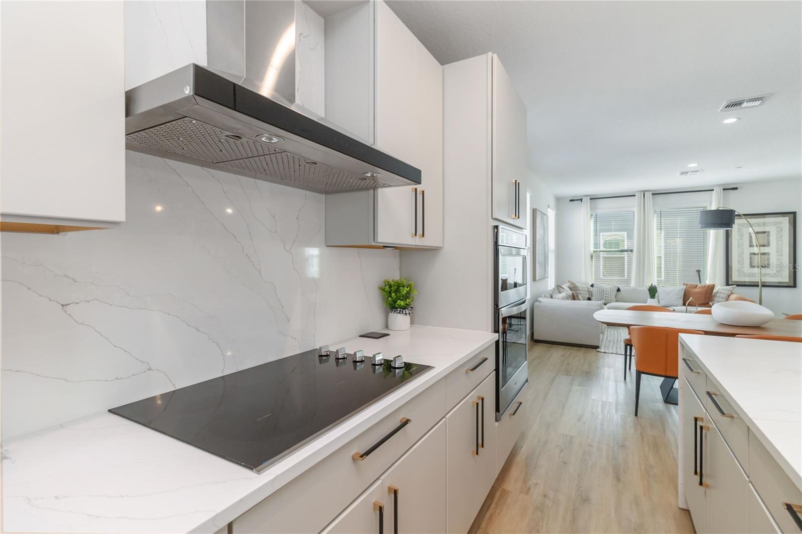 Image 10 of 51 For 12717 Hershko Alley