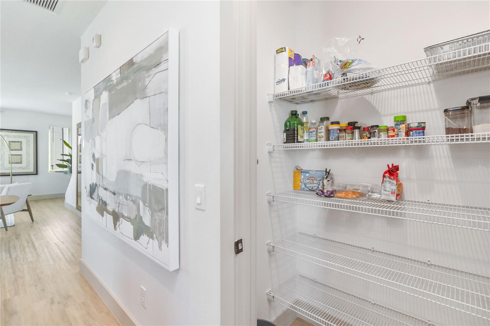 Image 11 of 51 For 12717 Hershko Alley