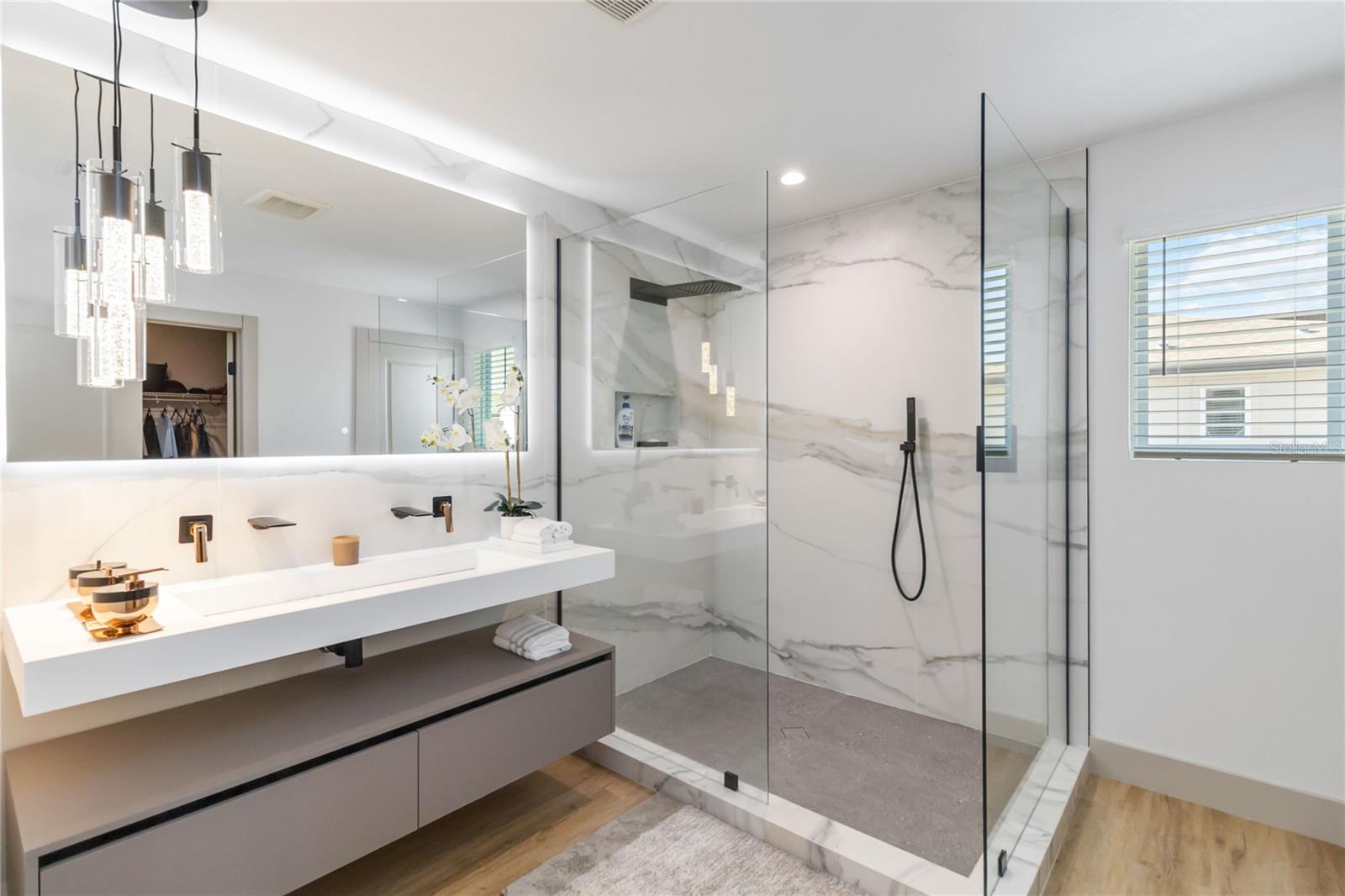 Image 33 of 51 For 12717 Hershko Alley