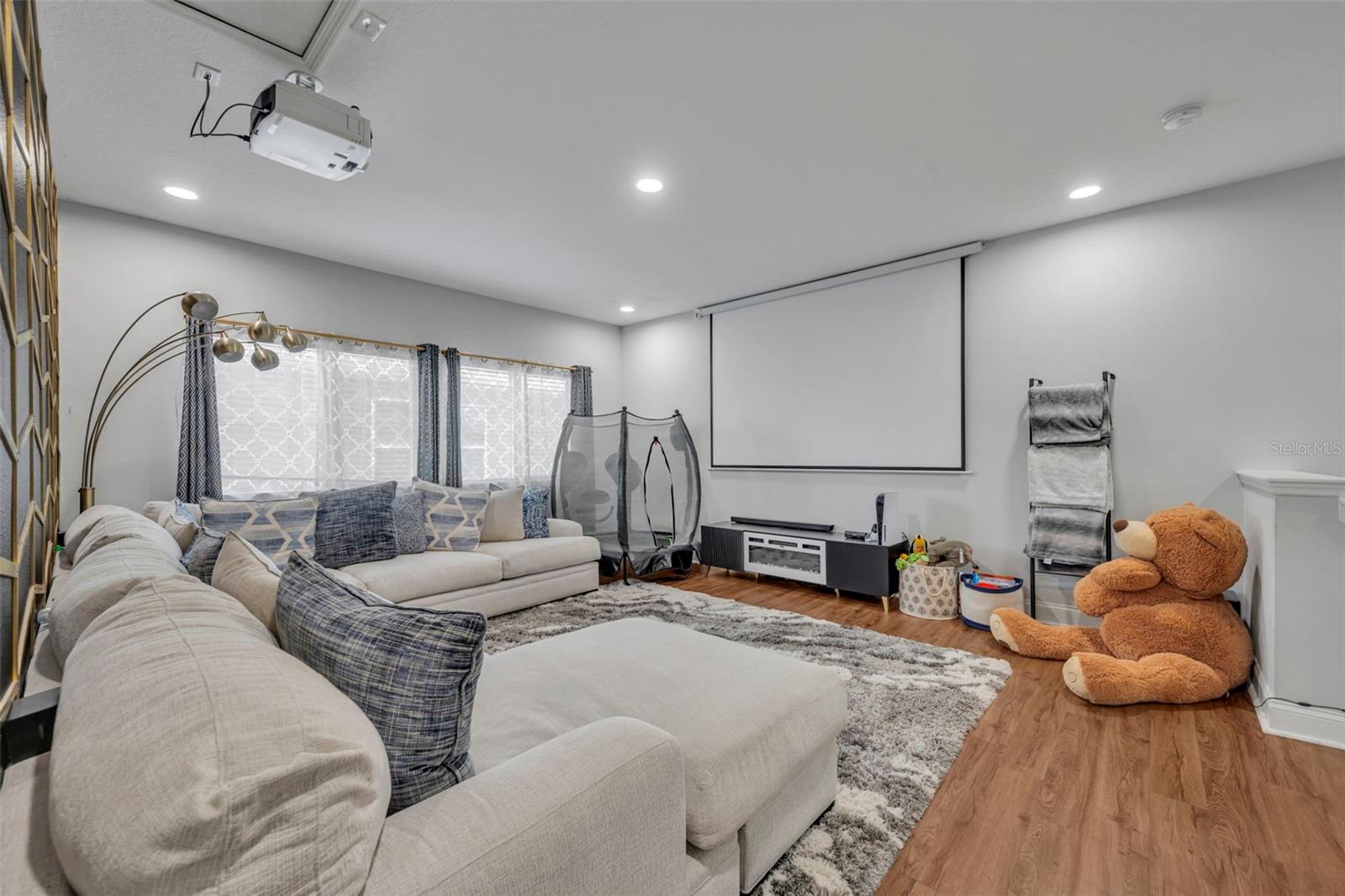 Image 30 of 50 For 17146 Gathering Place Circle