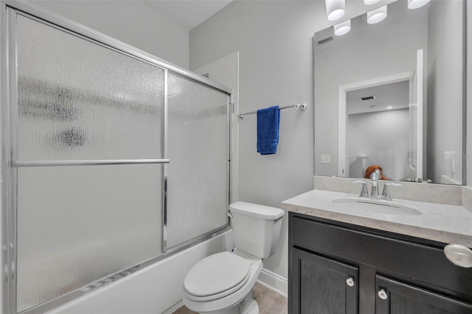 Image 33 of 50 For 17146 Gathering Place Circle