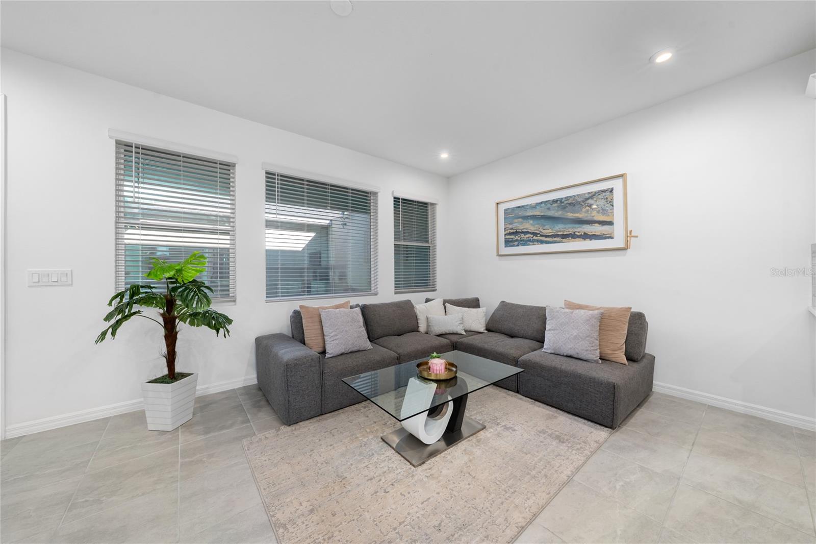 Image 7 of 41 For 16425 Prairie School Drive