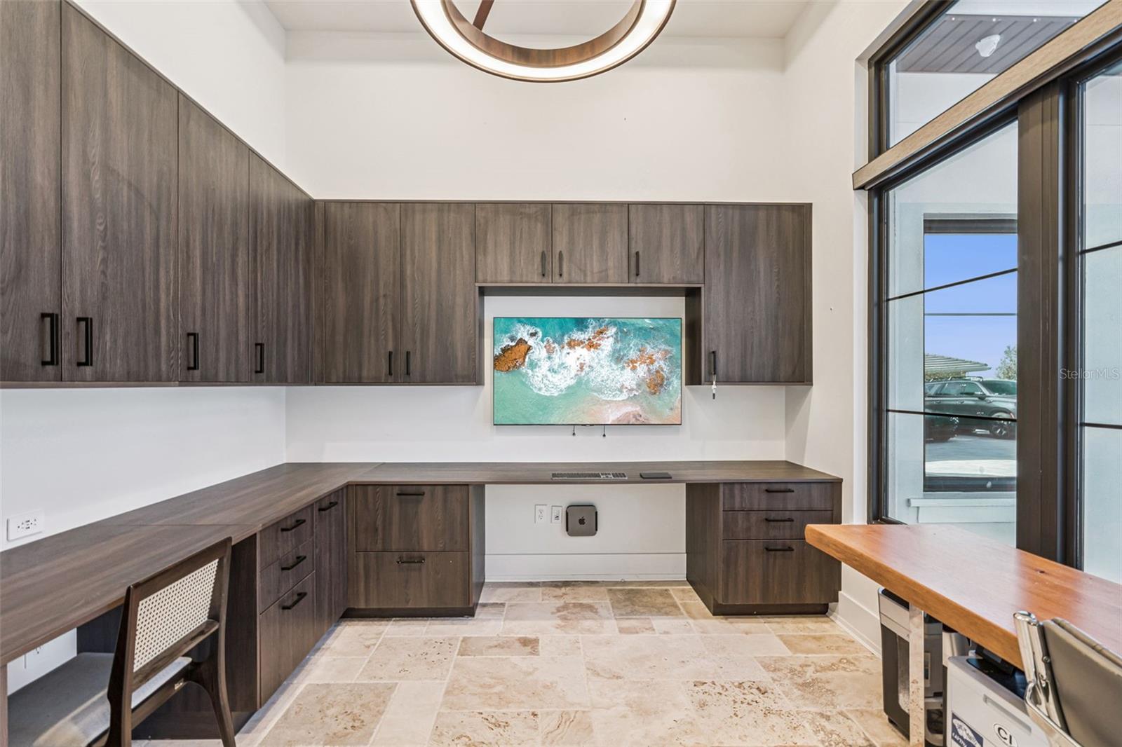 Image 12 of 43 For 15136 Pendio Drive