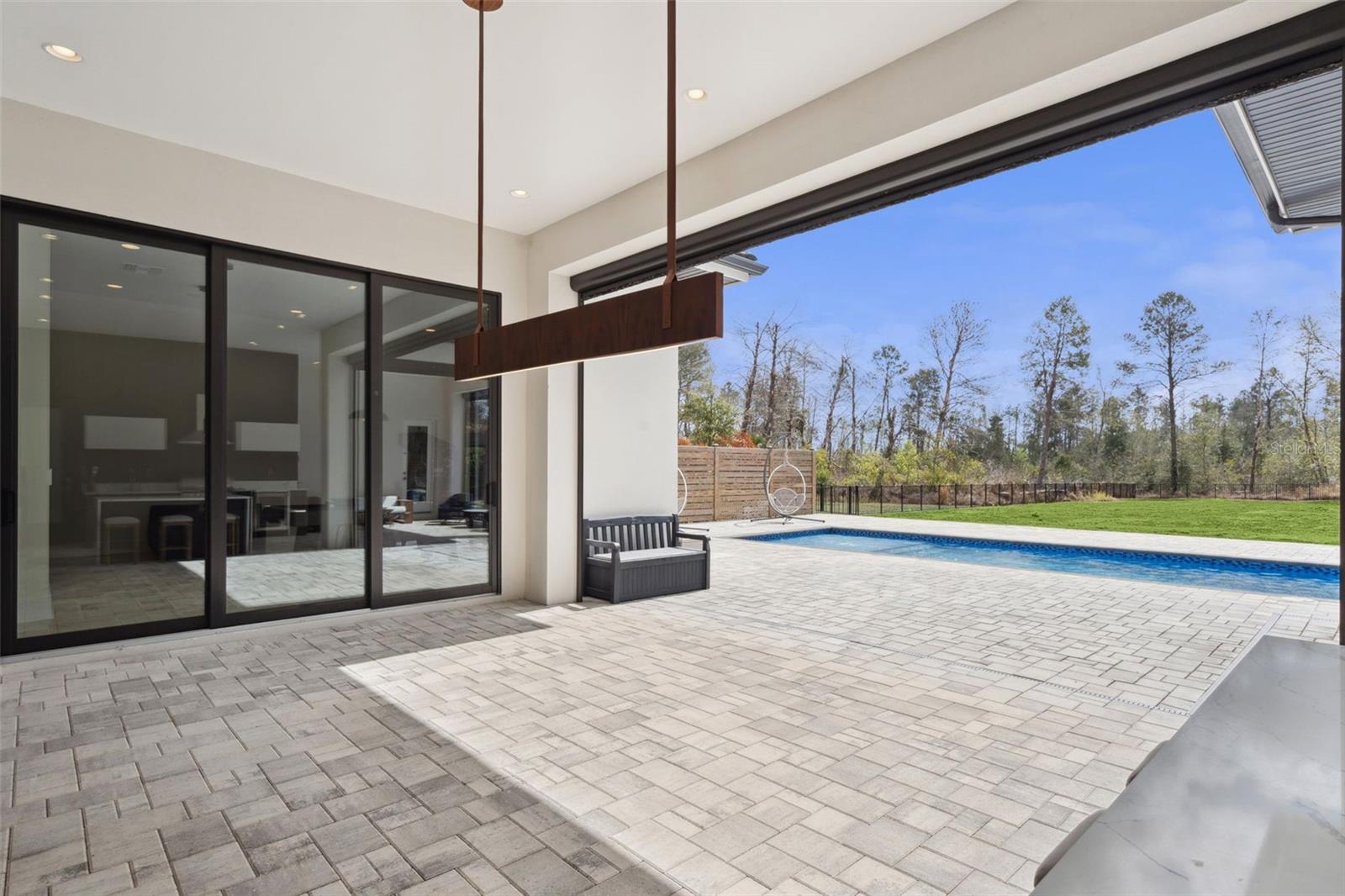 Image 33 of 43 For 15136 Pendio Drive