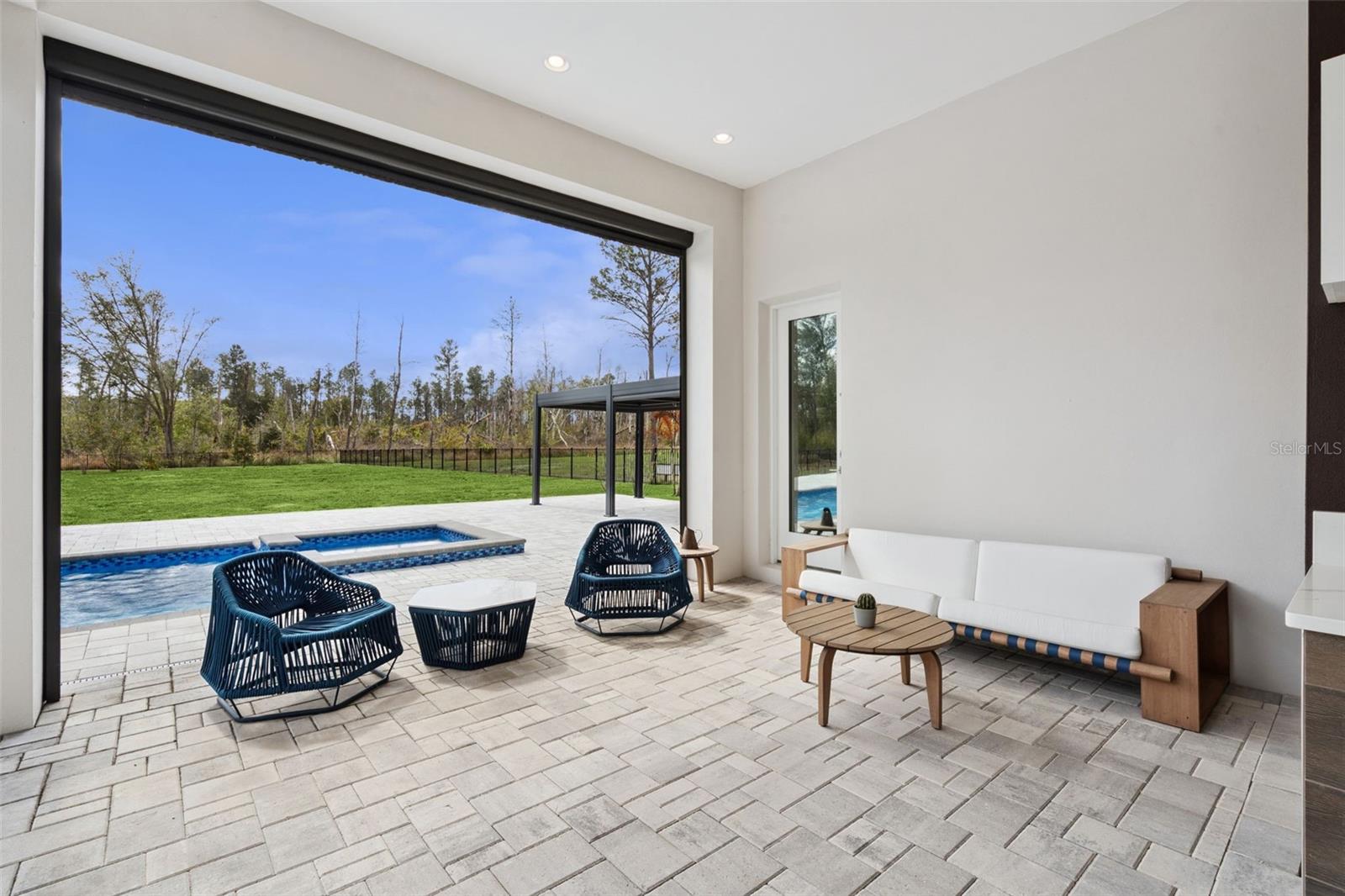 Image 35 of 43 For 15136 Pendio Drive