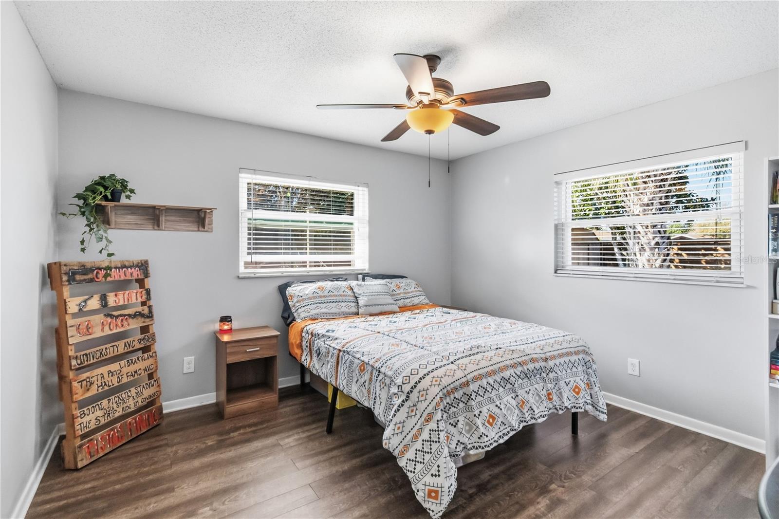 Image 24 of 46 For 1220 Bonnie Lou Drive