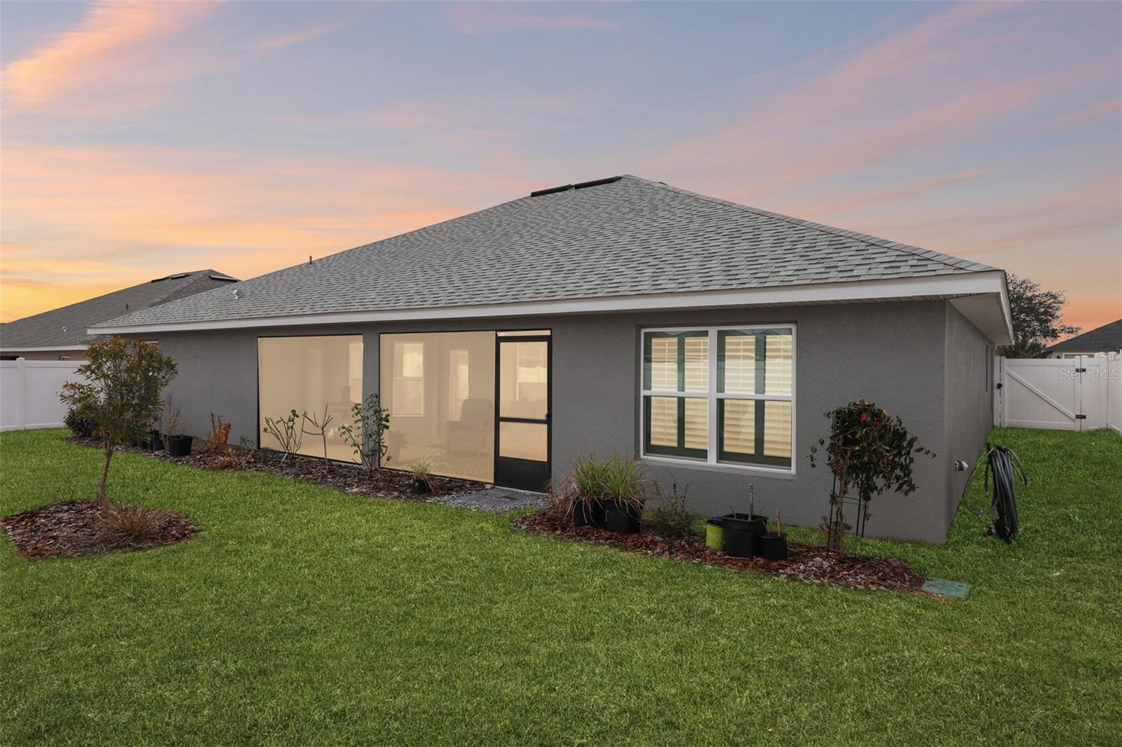 Image 26 of 32 For 9133 51st Court