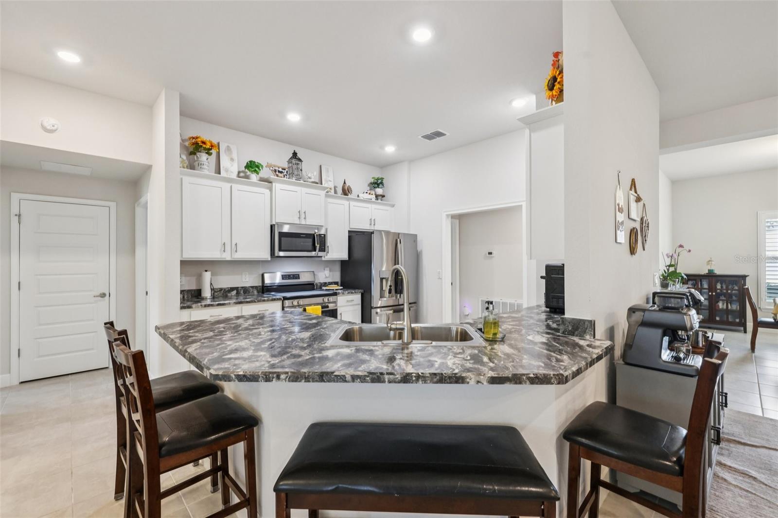 Image 9 of 32 For 9133 51st Court