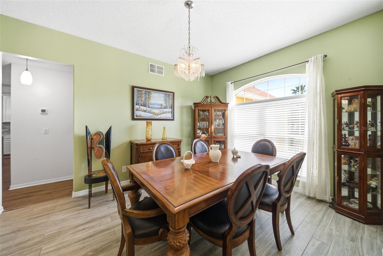 Image 15 of 24 For 2614 Grapevine Crest