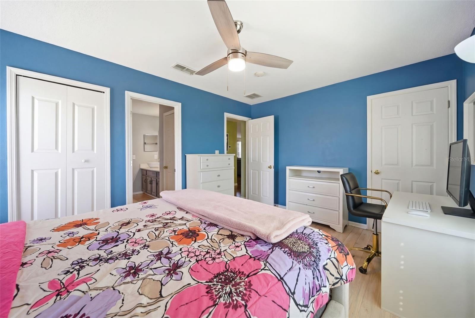 Image 20 of 24 For 2614 Grapevine Crest