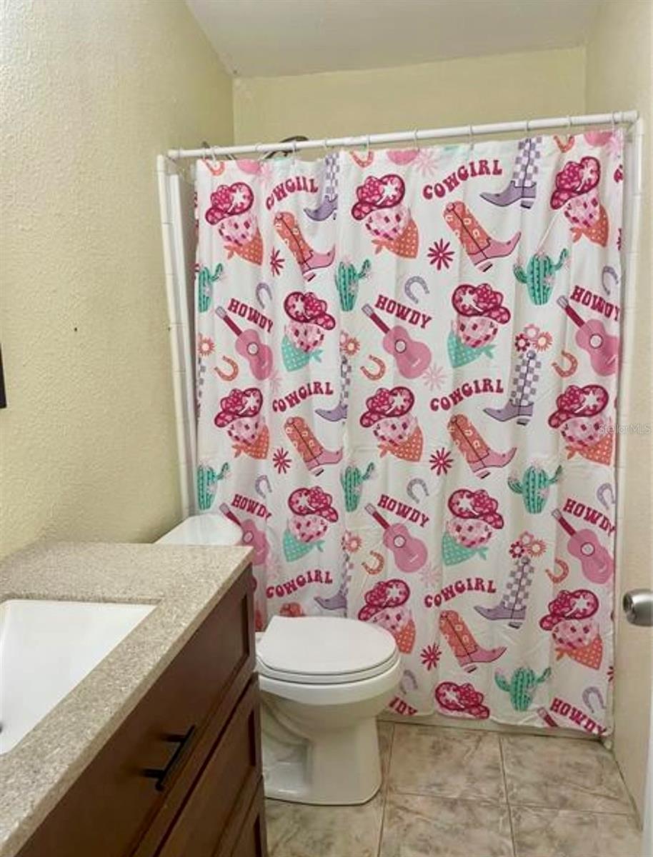 Image 37 of 43 For 8809 Treasure Island Road