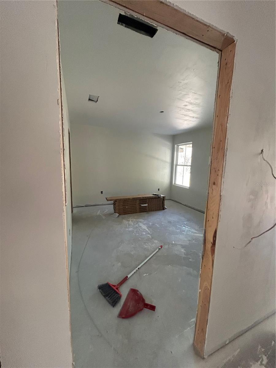 Image 7 of 10 For 2449 10th Avenue