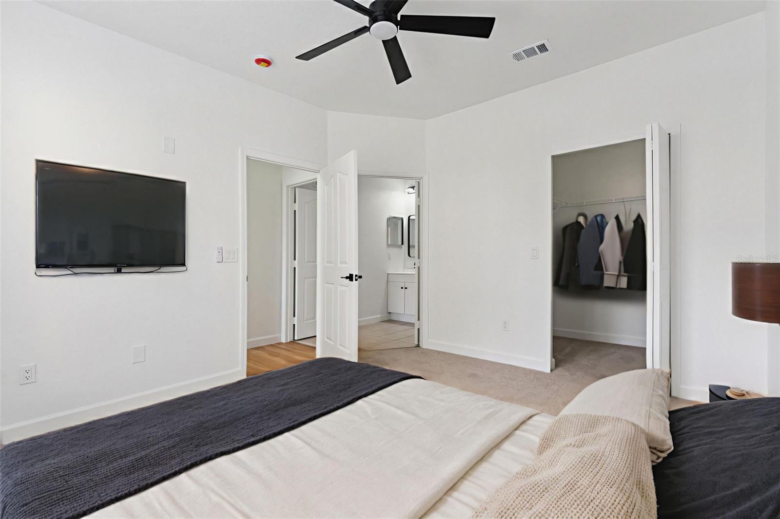 Image 16 of 39 For 2549 Maitland Crossing Way 106