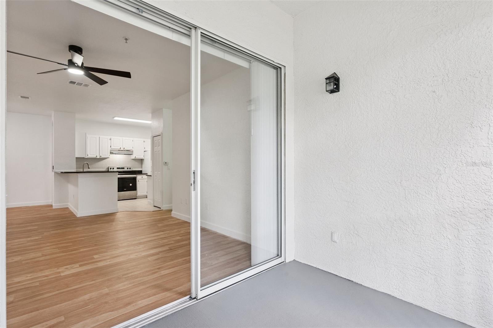 Image 17 of 39 For 2549 Maitland Crossing Way 106