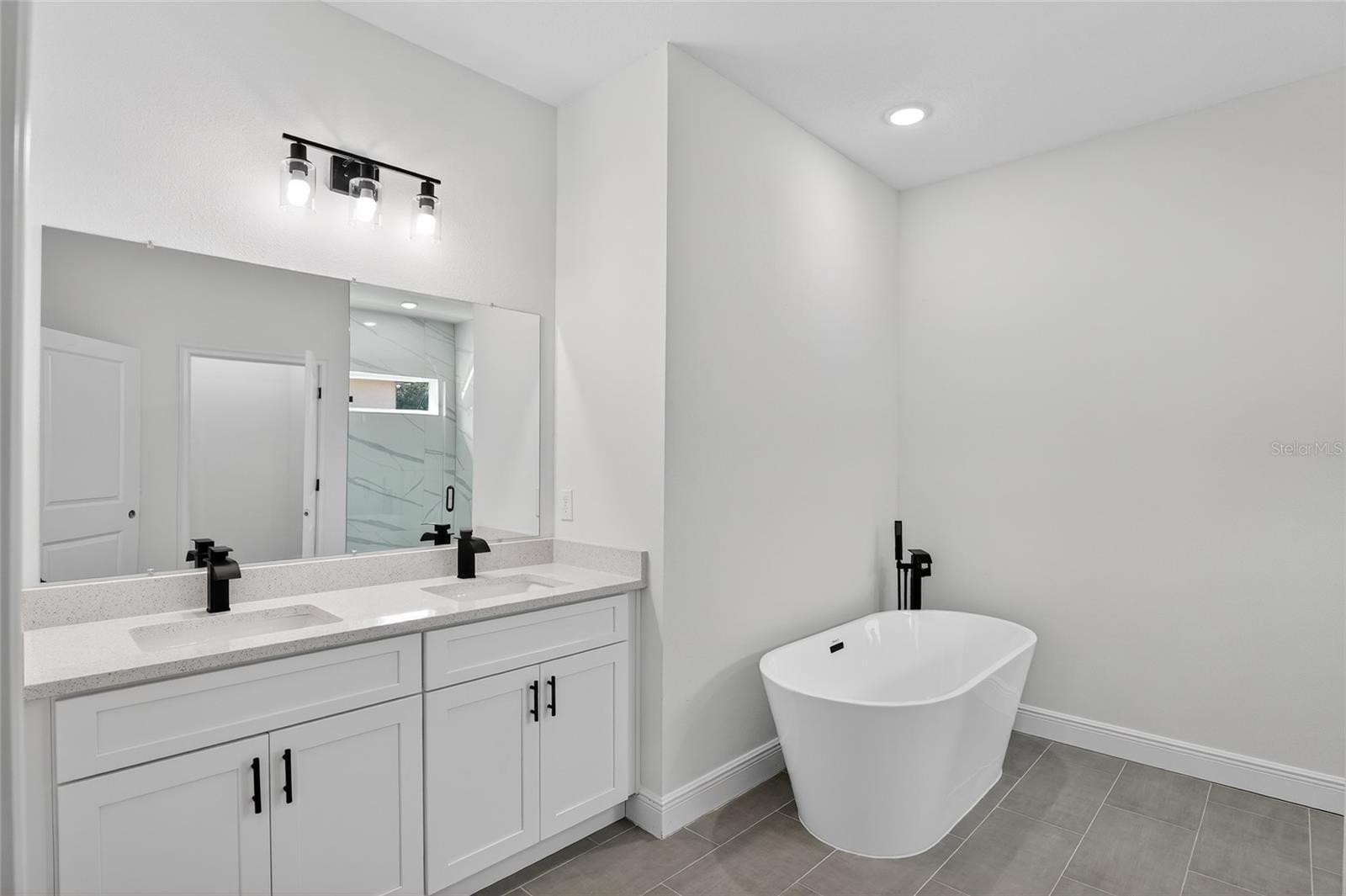 Image 22 of 27 For 8125 Maltese Drive