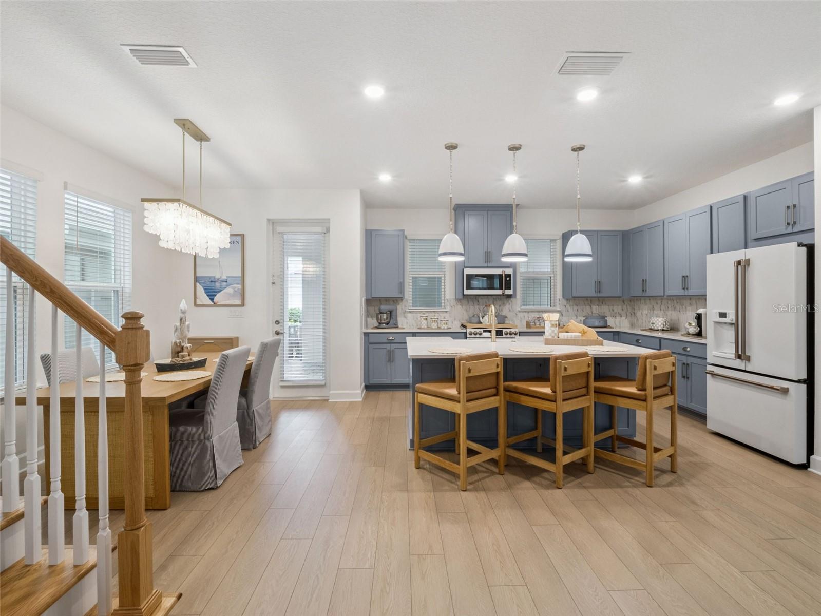 Image 4 of 34 For 16186 Honey Harvest Street