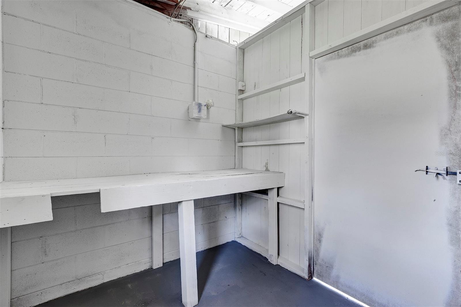 Image 27 of 29 For 1052 Peter Road