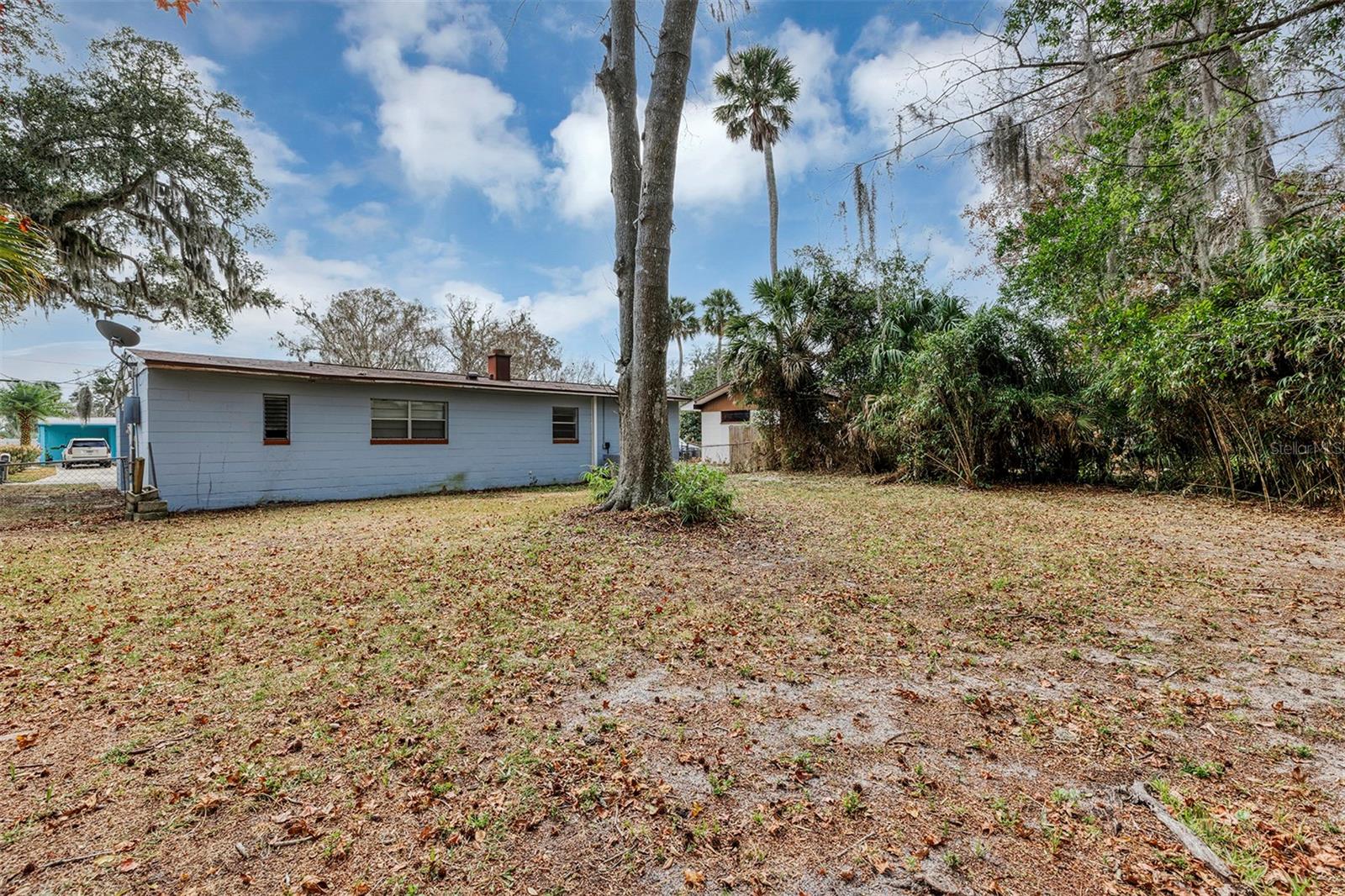 Image 29 of 29 For 1052 Peter Road