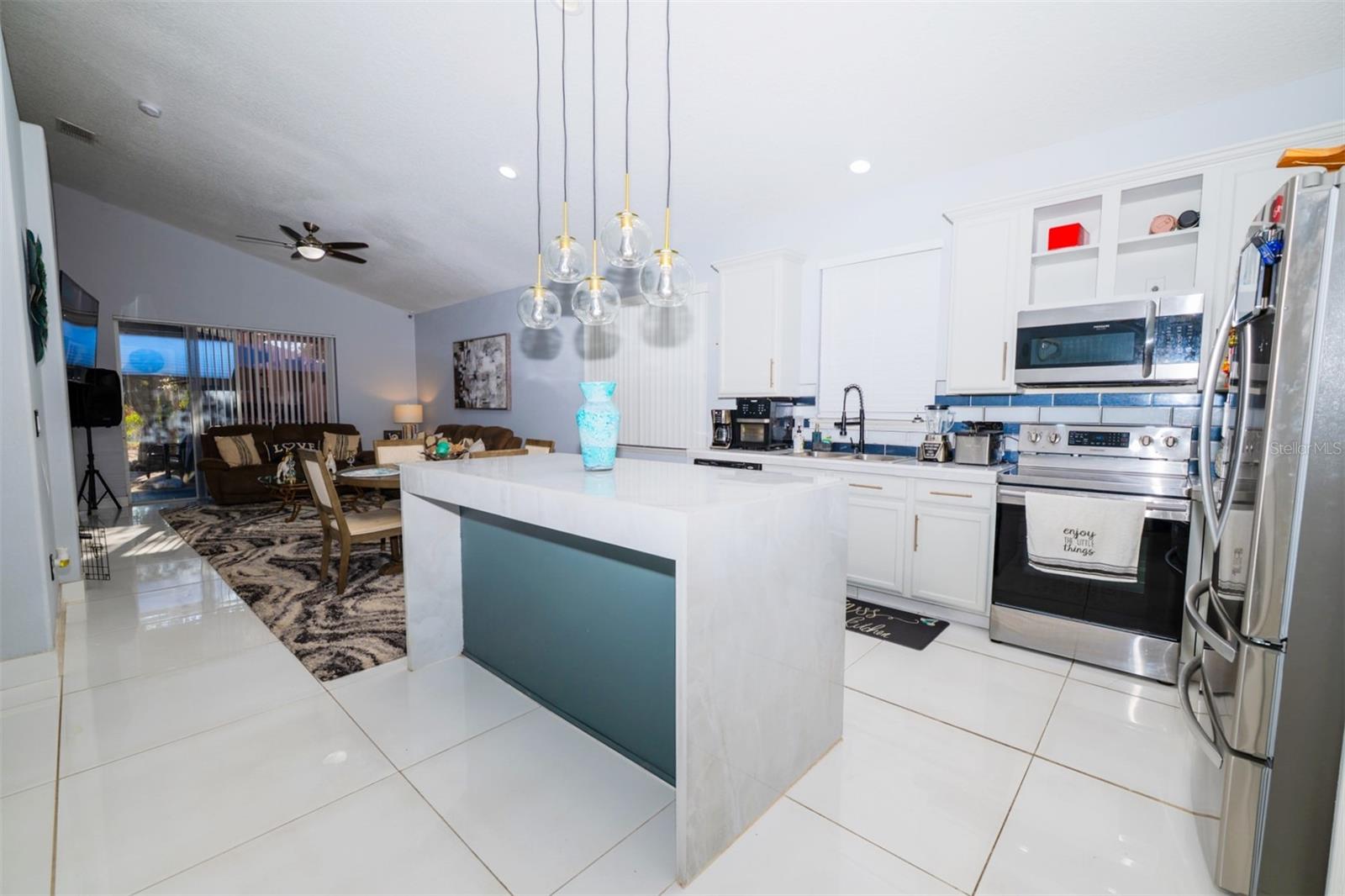 Image 58 of 72 For 1966 Windcrest Lake Circle