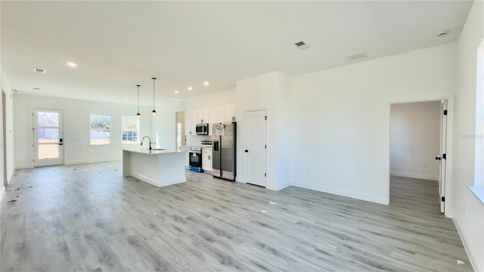 Image 9 of 34 For 11591 59th Terrace