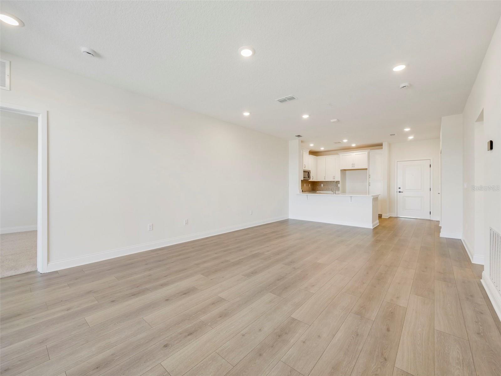 Image 6 of 22 For 7545 Laureate Boulevard 7305