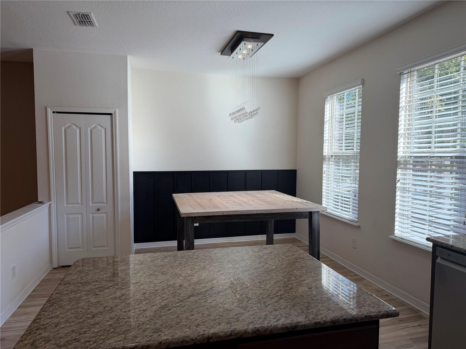 Image 5 of 17 For 4205 Regal Town Lane