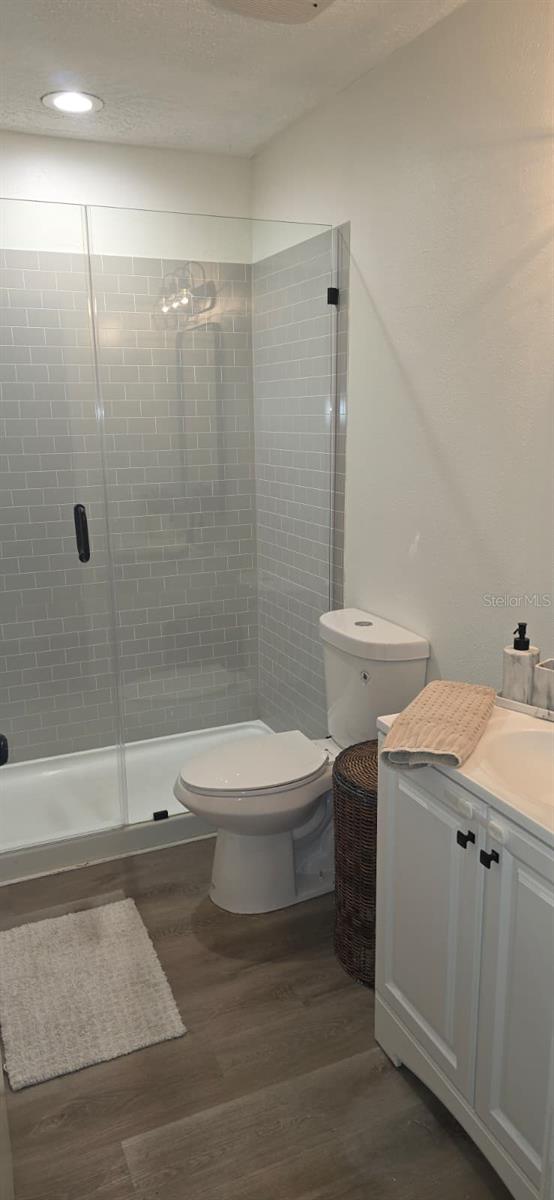 Image 18 of 24 For 4030 Fieldgreen Place