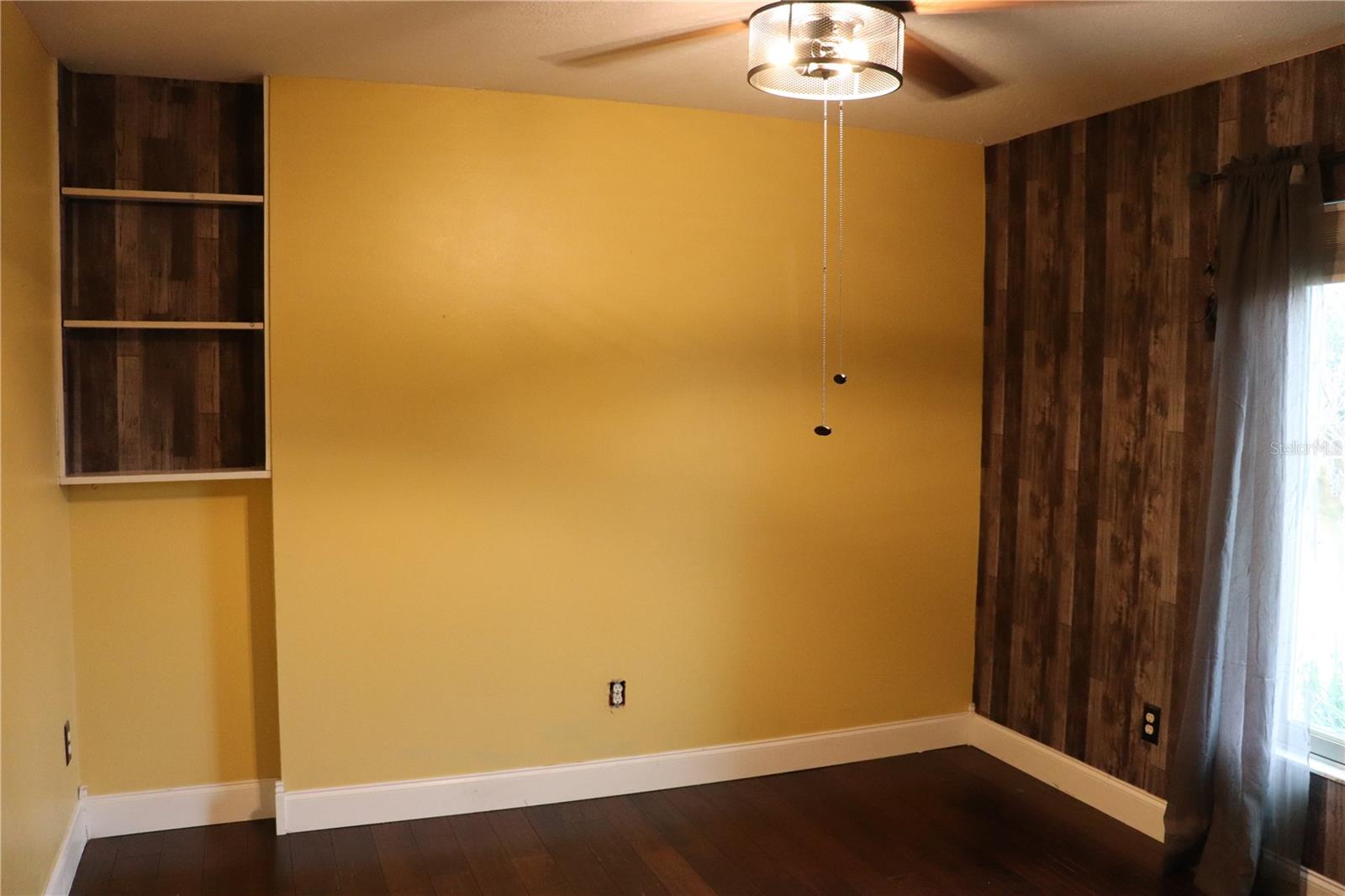 Image 33 of 47 For 7023 Wright Avenue