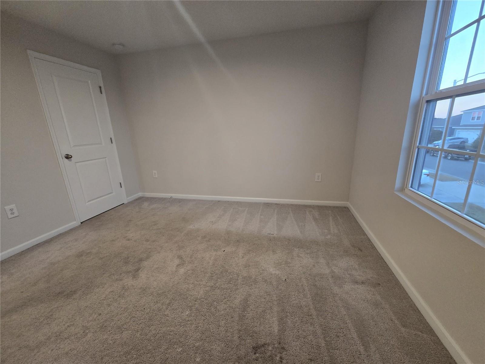 Image 14 of 19 For 182 Piave Street