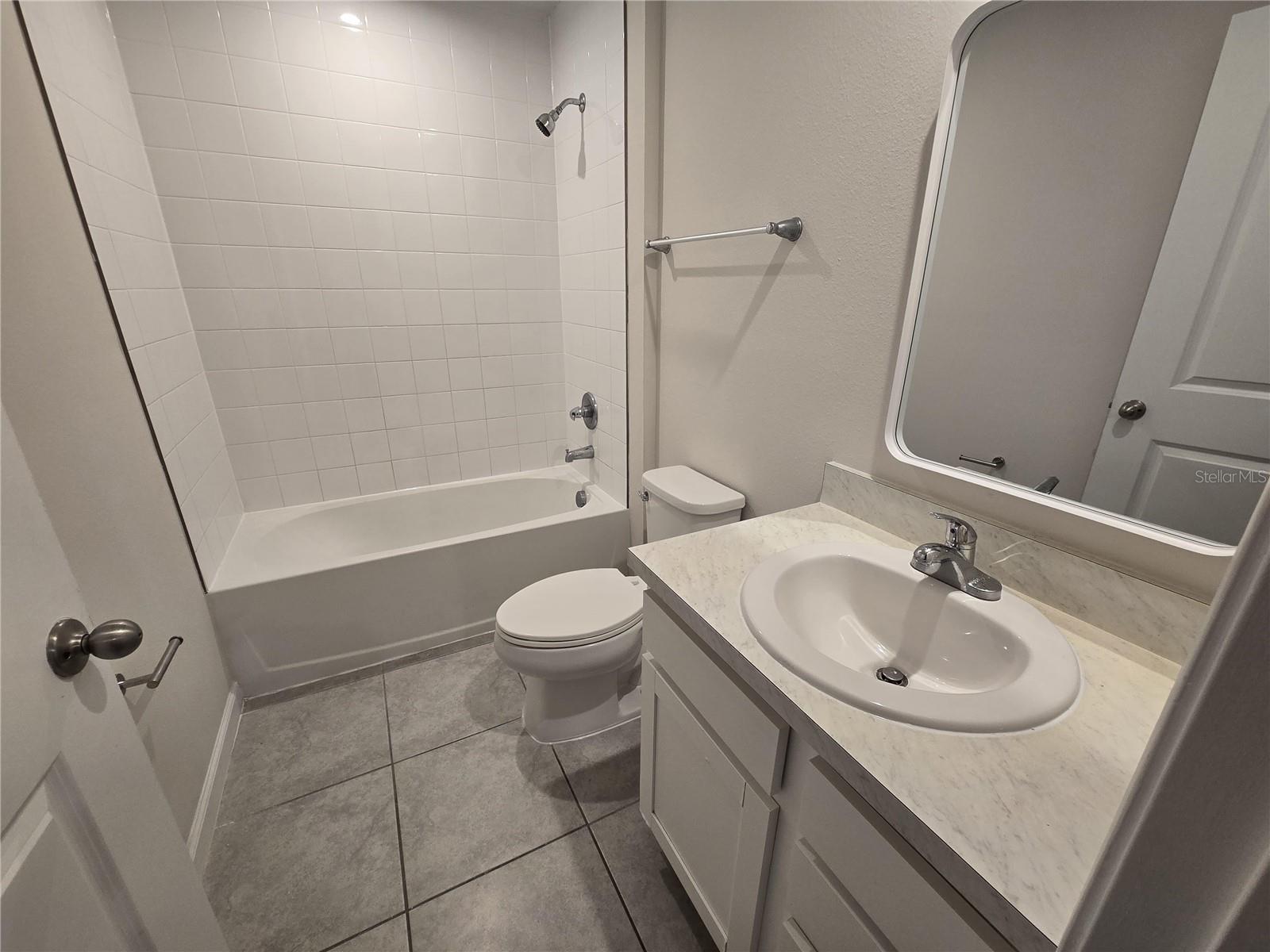 Image 16 of 19 For 182 Piave Street