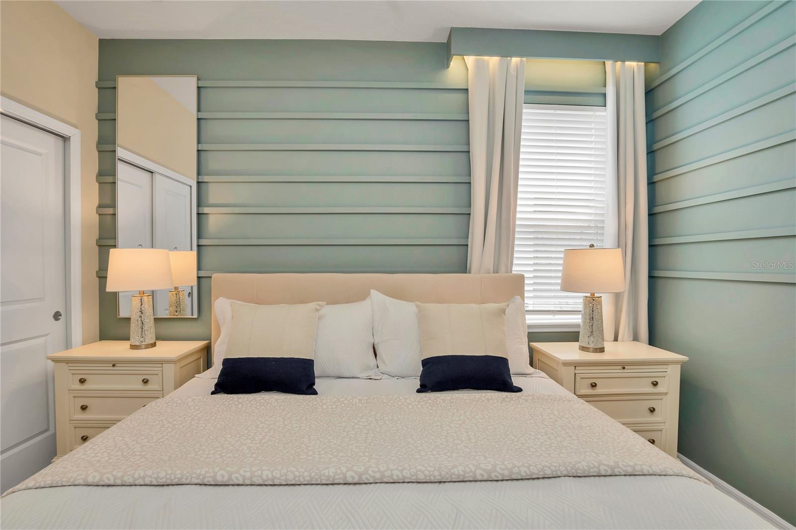 Image 43 of 98 For 1806 Summer Drive