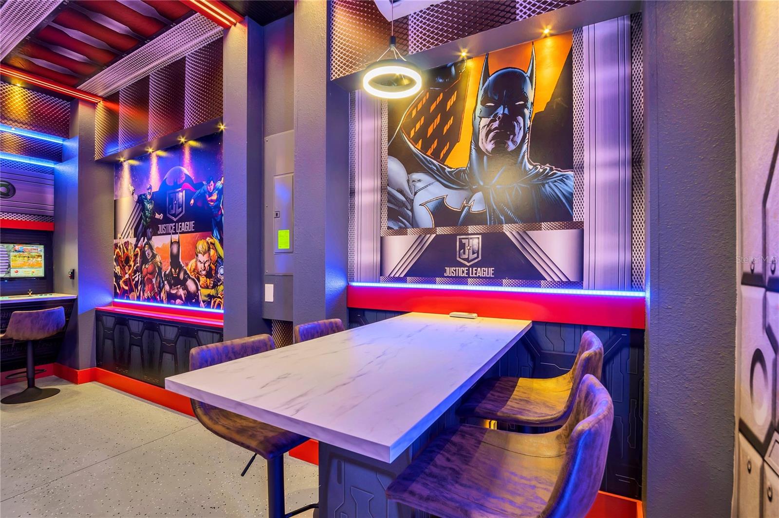 Image 68 of 98 For 1806 Summer Drive