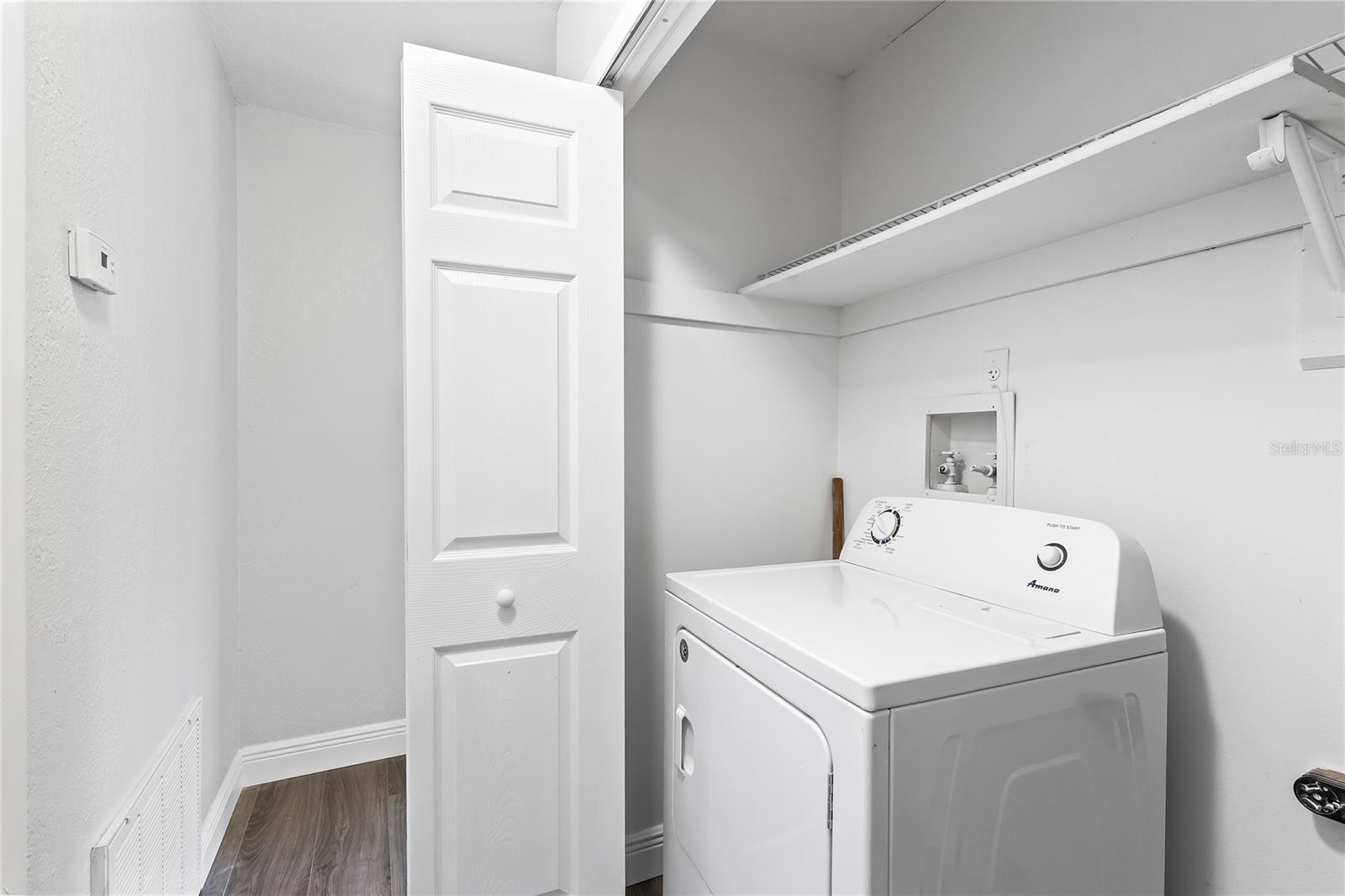 Image 11 of 24 For 111 Raintree Drive