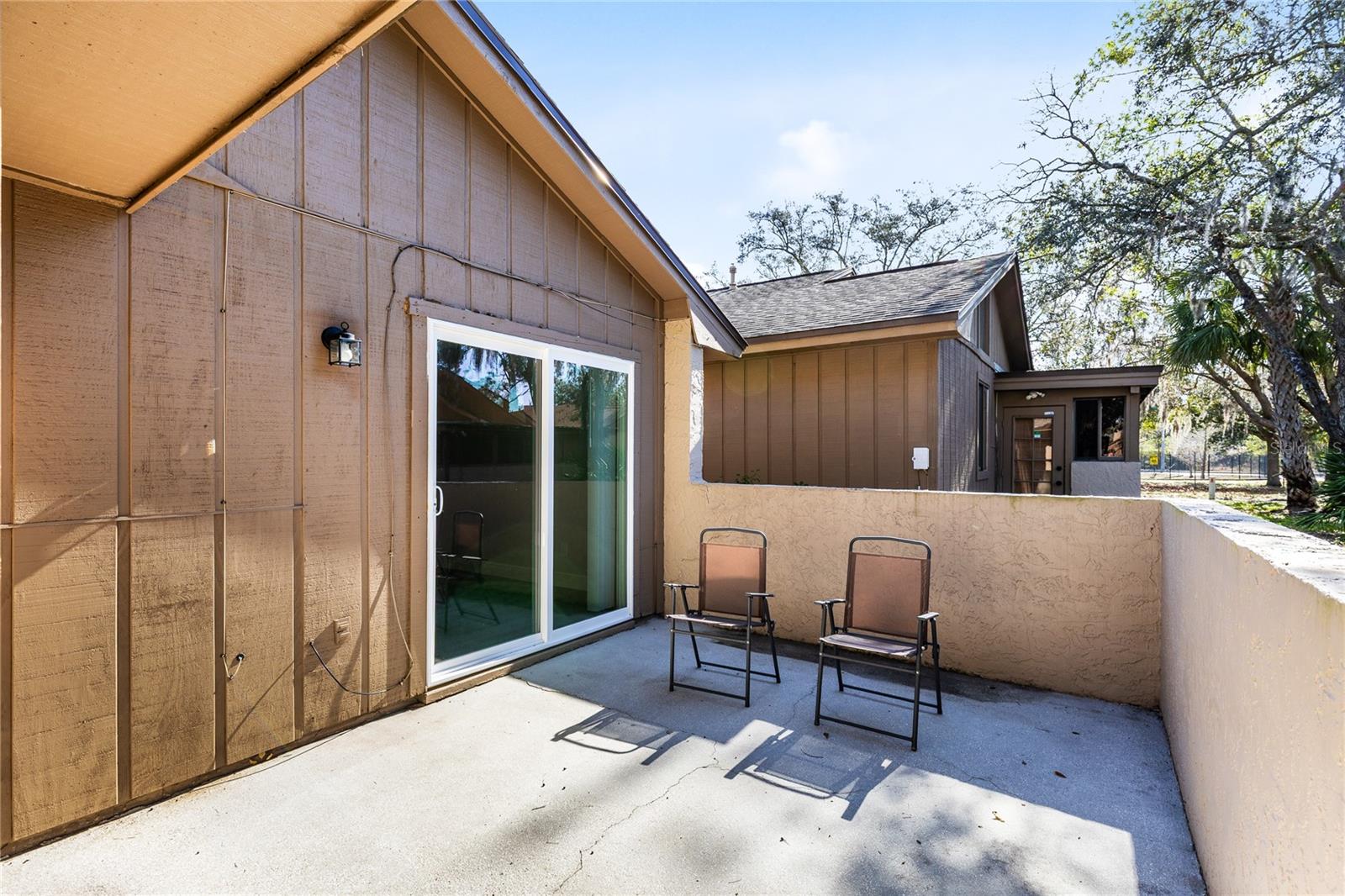 Image 16 of 24 For 111 Raintree Drive