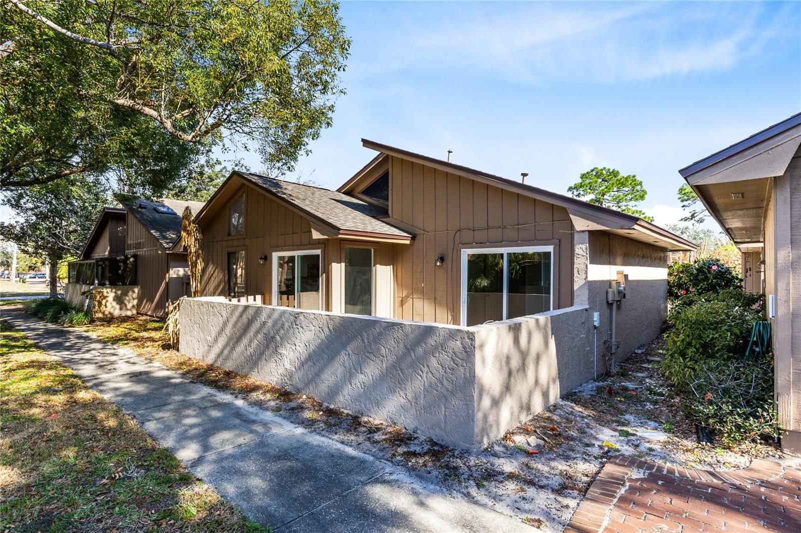 Image 23 of 24 For 111 Raintree Drive