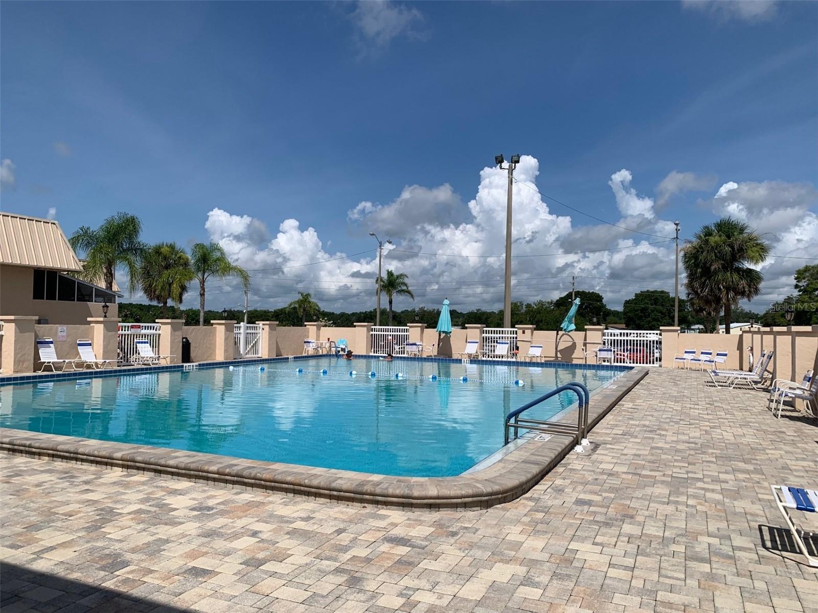 Image 40 of 48 For 2122 Oak Grove Drive 79