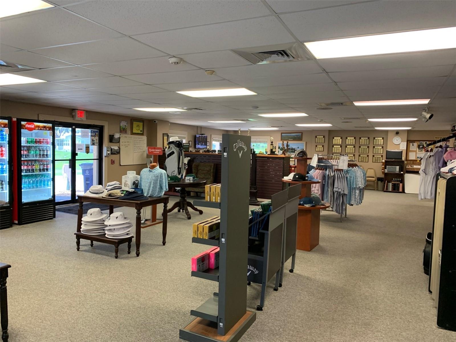 Image 44 of 48 For 2122 Oak Grove Drive 79