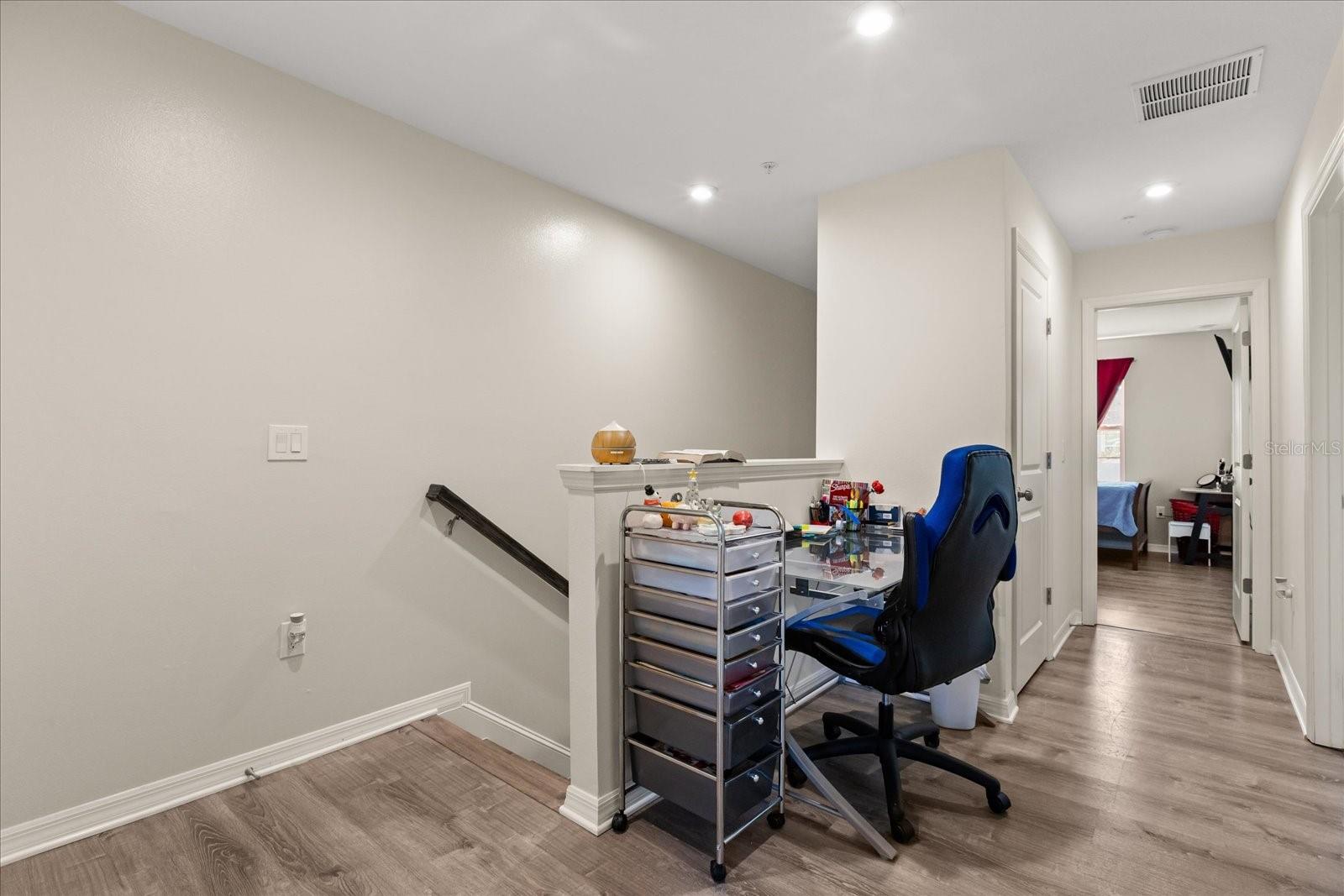 Image 12 of 26 For 2087 Crystal Bell Street