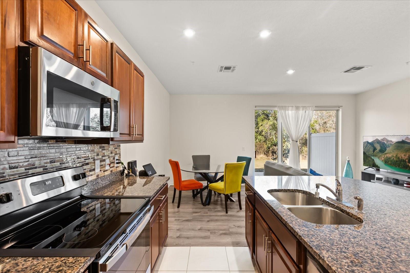 Image 7 of 26 For 2087 Crystal Bell Street