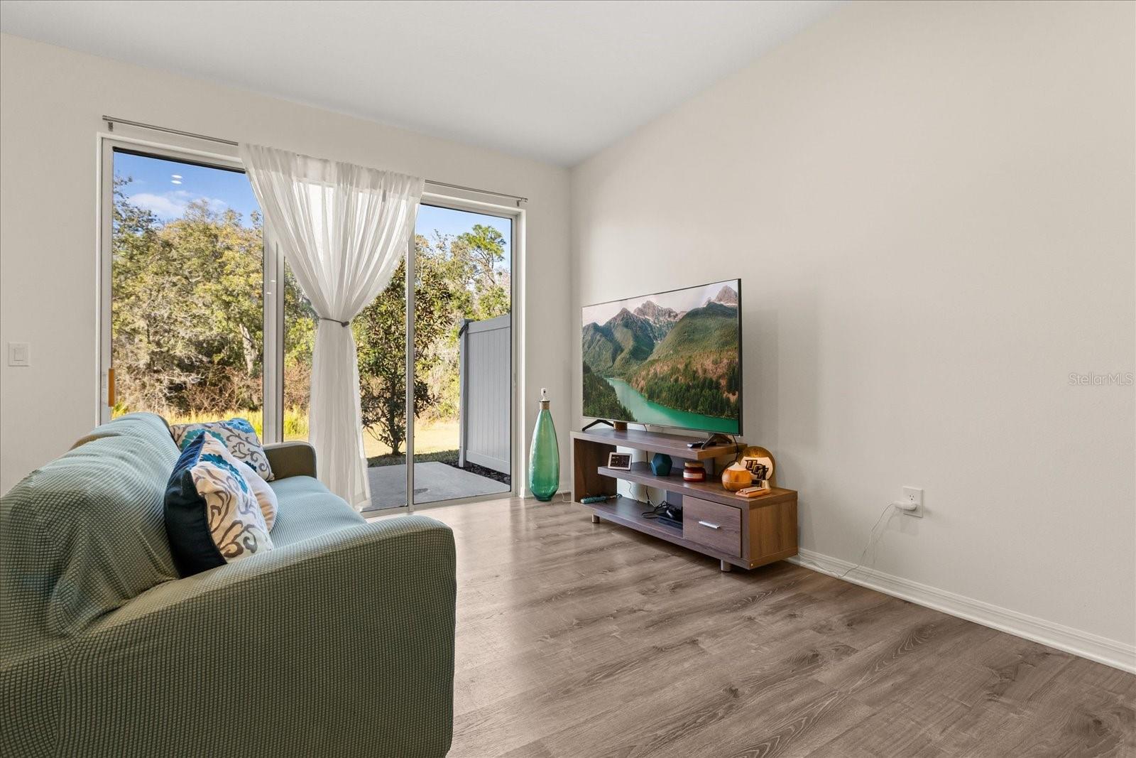 Image 9 of 26 For 2087 Crystal Bell Street