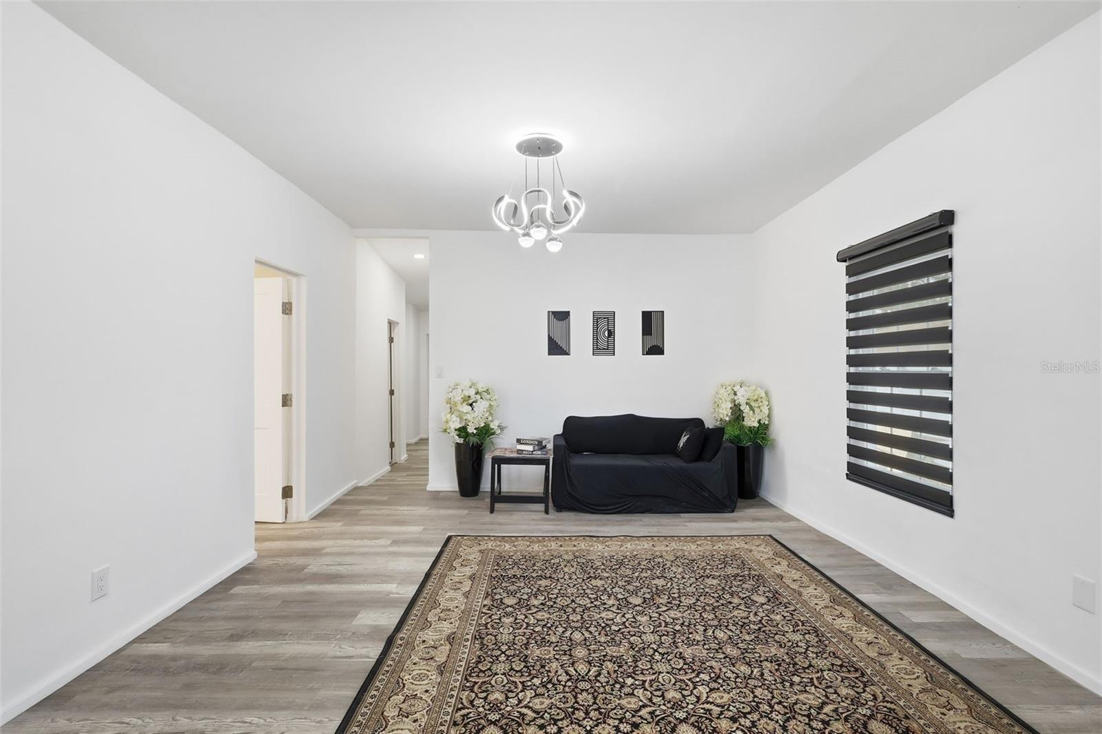 Image 11 of 46 For 8514 Branch Avenue